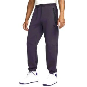 Nike Sportswear Men’s XS Tech Fleece Purple Pants DQ4312-540 New With Tags